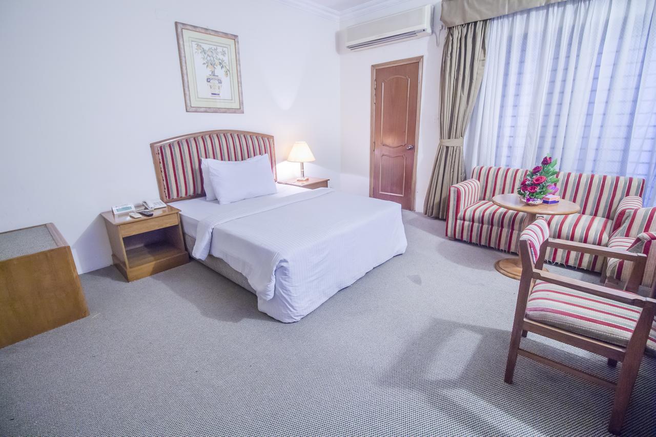 Hotel Swiss Park Dakka Dış mekan fotoğraf