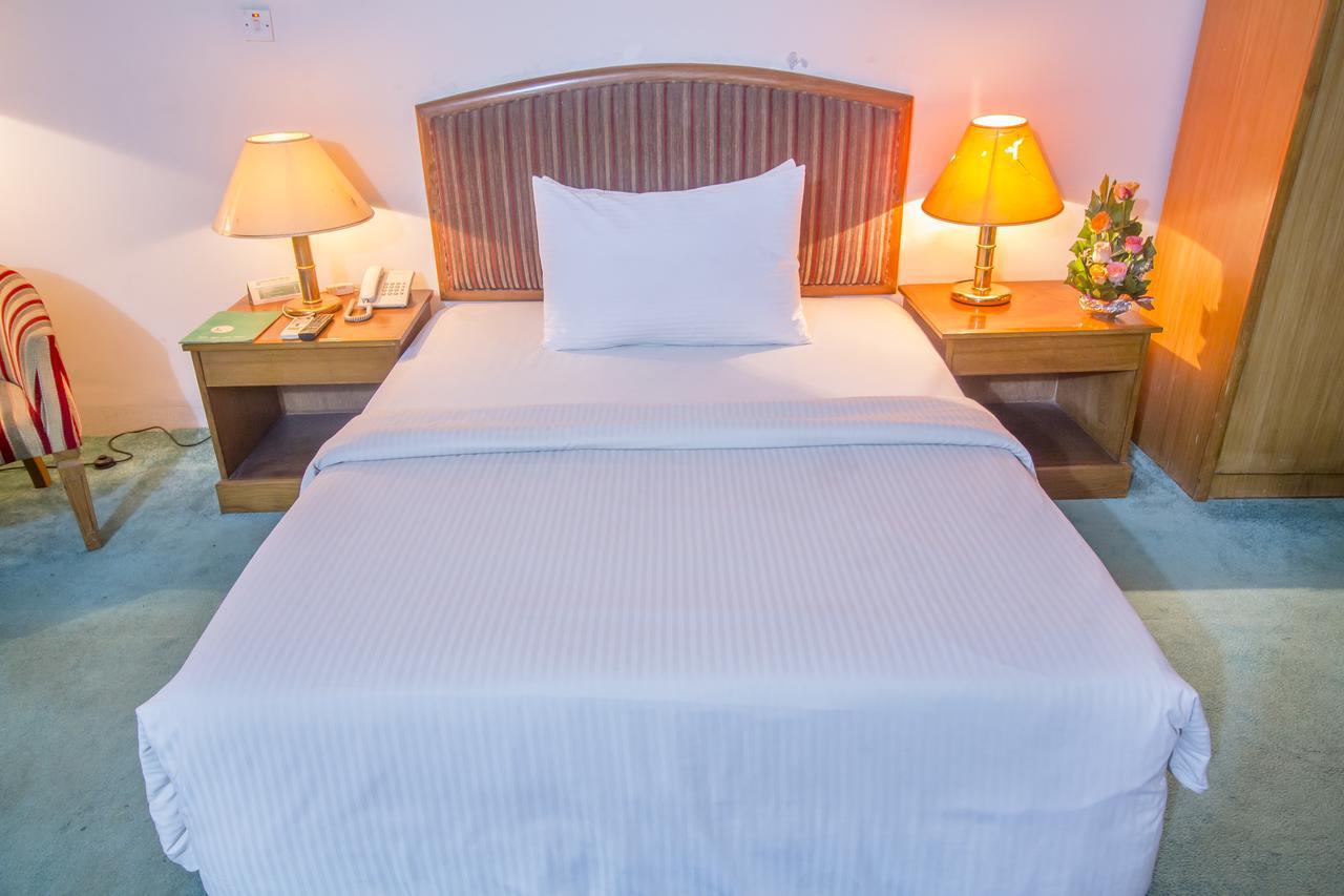 Hotel Swiss Park Dakka Dış mekan fotoğraf