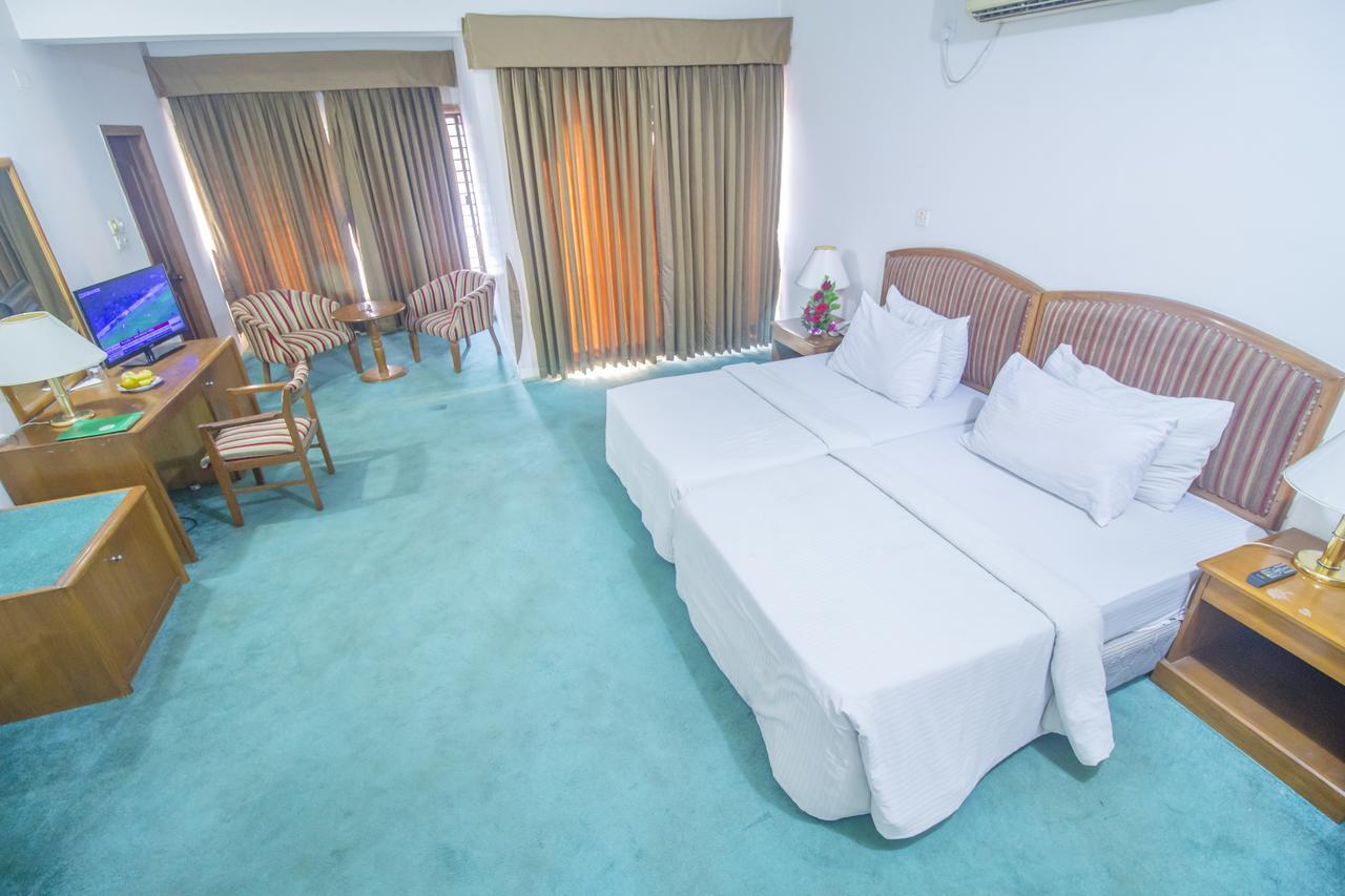 Hotel Swiss Park Dakka Dış mekan fotoğraf