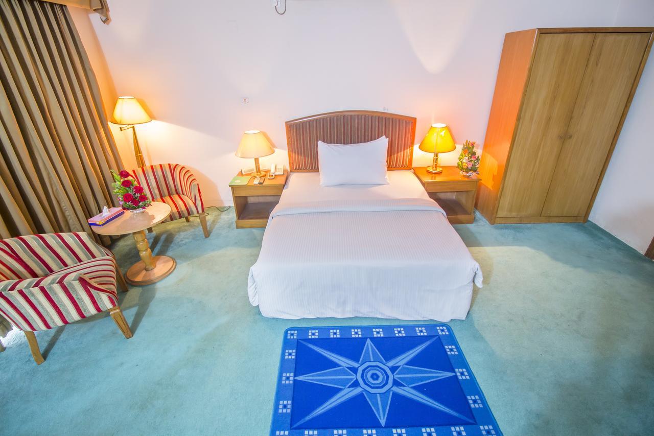 Hotel Swiss Park Dakka Dış mekan fotoğraf