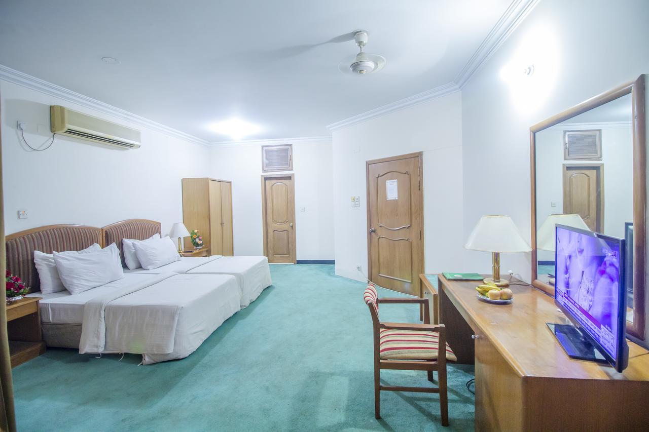 Hotel Swiss Park Dakka Dış mekan fotoğraf