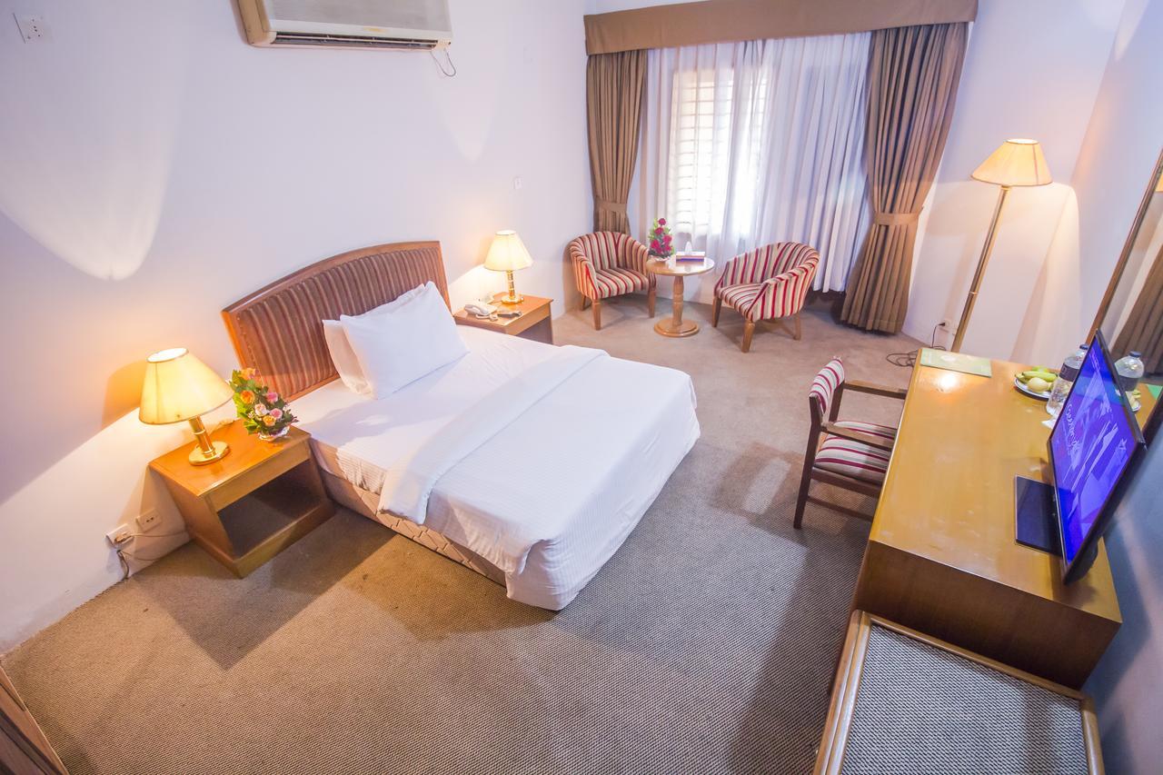 Hotel Swiss Park Dakka Dış mekan fotoğraf