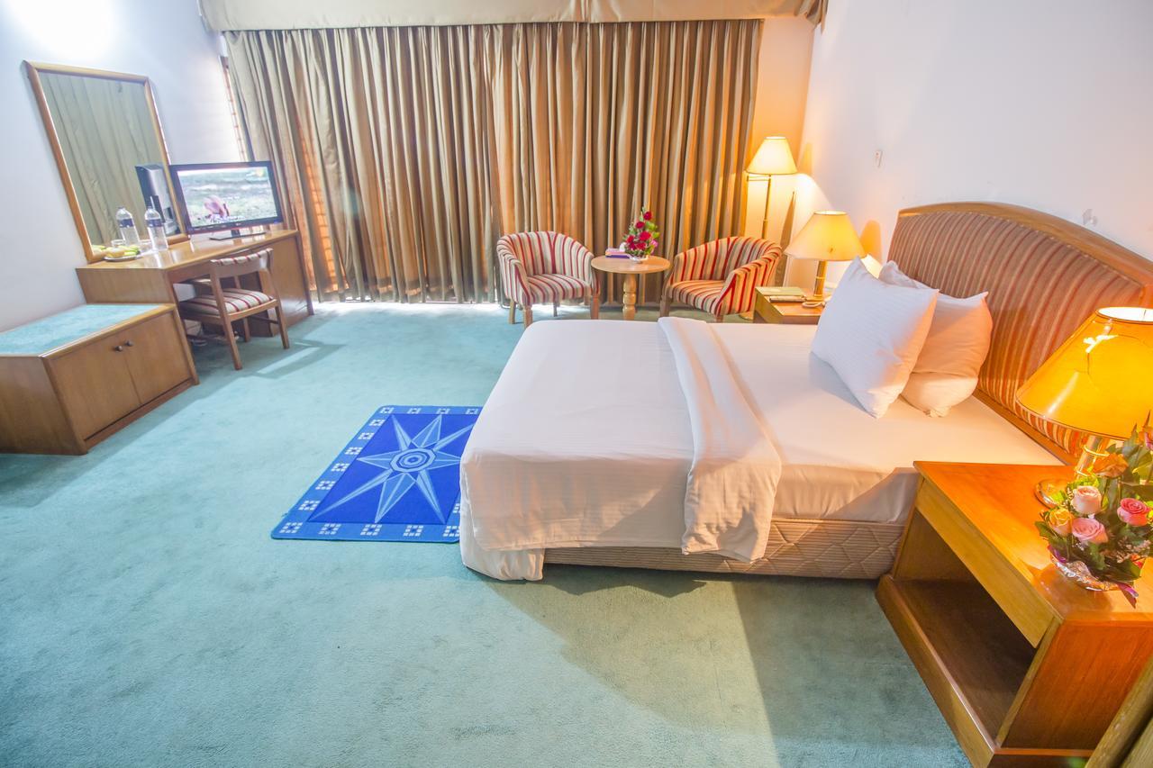 Hotel Swiss Park Dakka Dış mekan fotoğraf